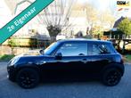 Mini Mini 1.5 Cooper 136pk 2e eig. 113.000km NAP Airco Cruis, Voorwielaandrijving, Euro 6, 4 stoelen, Zwart