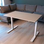 IKEA TROTTEN Verstelbaar bureau wit/beige (120x70cm), Ophalen, In hoogte verstelbaar, Zo goed als nieuw, Stabureau