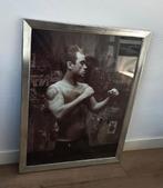 Ingelijste poster Robbie Williams, Ophalen of Verzenden, 50 tot 75 cm, Foto of Poster, 75 cm of meer