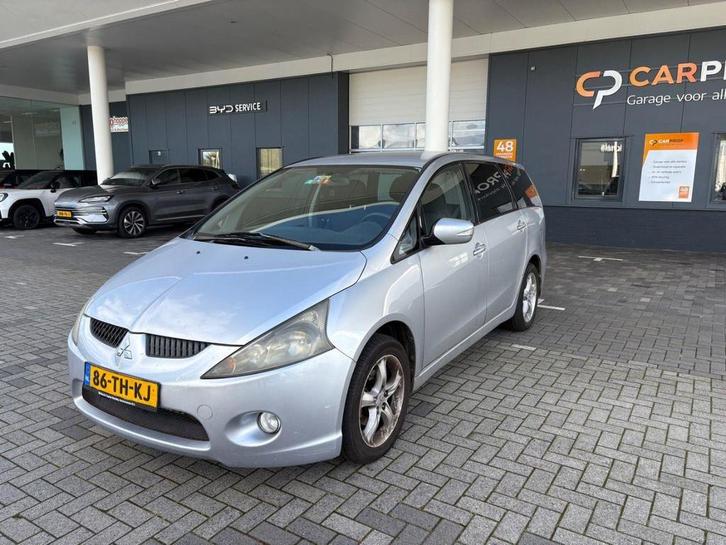 Mitsubishi Grandis €1250,-2.4-16V Intense 7 Pers Aircondit, Auto's, Mitsubishi, Bedrijf, Te koop, Grandis, ABS, Airbags, Airconditioning