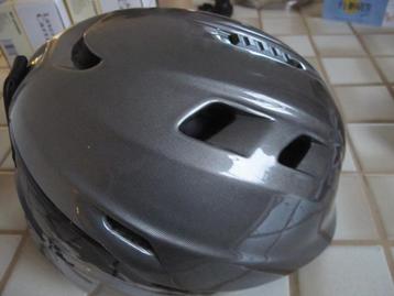 Helm, Uvex Style,   beschikbaar voor biedingen