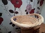 Rieten mand, Huis en Inrichting, Ophalen, Ovaal, Riet