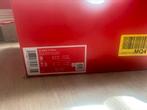 Nike P6000 mt. 40,5, Kleding | Dames, Schoenen, Beige, Nike, Nieuw, Ophalen of Verzenden