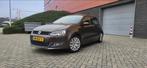 Volkswagen Polo 1.2 TSI 66KW 2013 Bruin, Auto's, Voorwielaandrijving, Stof, Euro 6, 4 cilinders