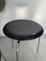 Vintage Arne Jacobsen Dot stool - Fritz Hansen, Ophalen of Verzenden, Zo goed als nieuw, Hout