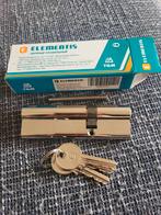 Nieuw Cilinderslot + 3 Sleutels, Ophalen of Verzenden, Nieuw, Overige materialen, Slot