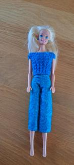 Broek en truitje voor de barbie, Ophalen of Verzenden, Gebruikt, Barbie