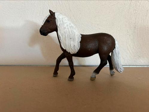 Schleich zwarte woud merrie (#9), Verzamelen, Dierenverzamelingen, Zo goed als nieuw, Beeldje of Figuurtje, Paard, Ophalen of Verzenden