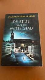 Eva Garcia Sáenz de Urturi - deel 1- Stilte van Witte stad, Ophalen of Verzenden, Zo goed als nieuw, Nederland, Eva Garcia Sáenz de Urturi