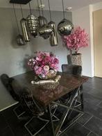 Salontafel en eettafel, Ophalen