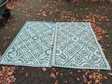 2x Groene Tuinmat  10 euro per stuk beschikbaar voor biedingen