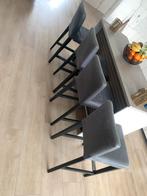Set van 4 grijze barstoelen/krukken, Gebruikt, Met voetsteun, 60 tot 90 cm, Ophalen of Verzenden