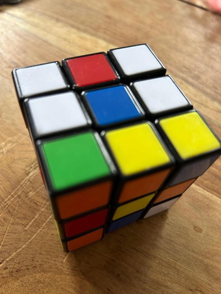Zeer mooie Rubiks kubus 5,5/5,5 cm, Hobby en Vrije tijd, Denksport en Puzzels, Zo goed als nieuw, Ophalen of Verzenden