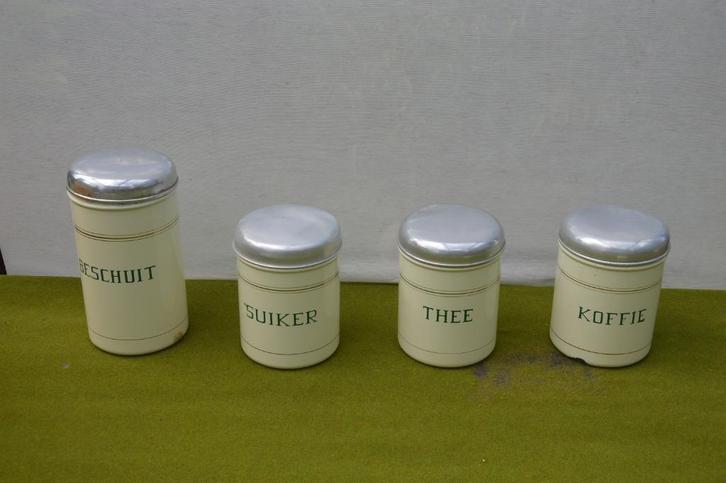 4 oude emaille koffie thee en suiker bussen + grote beschuit, Verzamelen, Blikken, Gebruikt, Koffie, Ophalen of Verzenden