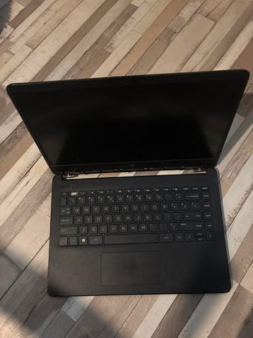 HP Laptop - Defect Toetsenbord, Incl. Oplader beschikbaar voor biedingen