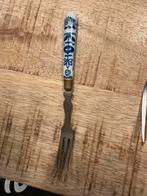 Antiek vorkje met Delfts blauw handvat, Ophalen of Verzenden