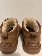 UGG origineel Classic mini chestnut bruin, maat 32, Kinderen en Baby's, Babykleding | Schoentjes en Sokjes, Gebruikt, Meisje, Laarsjes