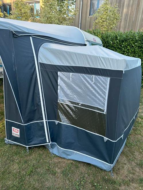 Originele Dorema uitbouw, incl. slaapcabine. 1x gebruikt!!, Caravans en Kamperen, Voortenten en Luifels, Zo goed als nieuw, Dorema