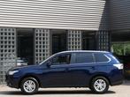 Mitsubishi Outlander 2.0 7-PERSOONS/ TREKHAAK/ CAMERA/ KEYLE, 4 cilinders, 150 pk, Blauw, 7 stoelen