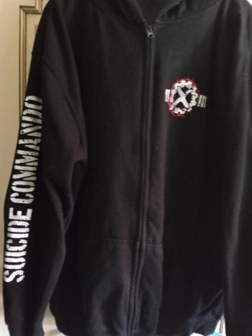 Gothic heren hoodi en t-shirt van suicide commando beschikbaar voor biedingen