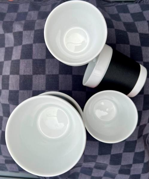Dubbelwandige koffiekop BODUM, Huis en Inrichting, Keuken | Servies, Zo goed als nieuw, Kop(pen) en/of Schotel(s), Overige stijlen