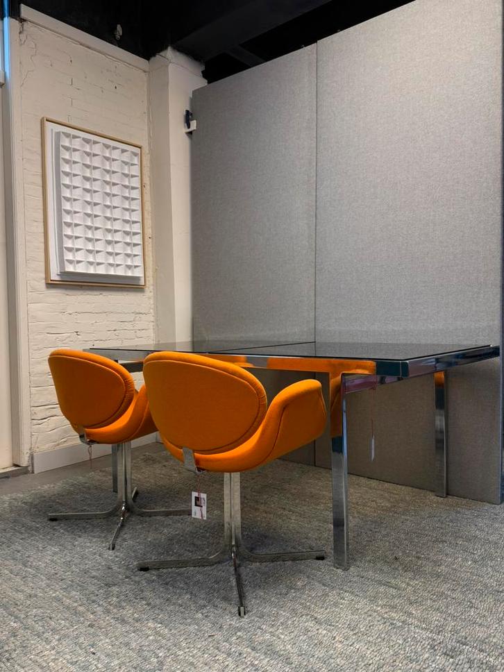 Milo Baughman |  Dining Table | Glass | Uitschuifbaar |, Huis en Inrichting, Tafels | Eettafels, Zo goed als nieuw, 50 tot 100 cm