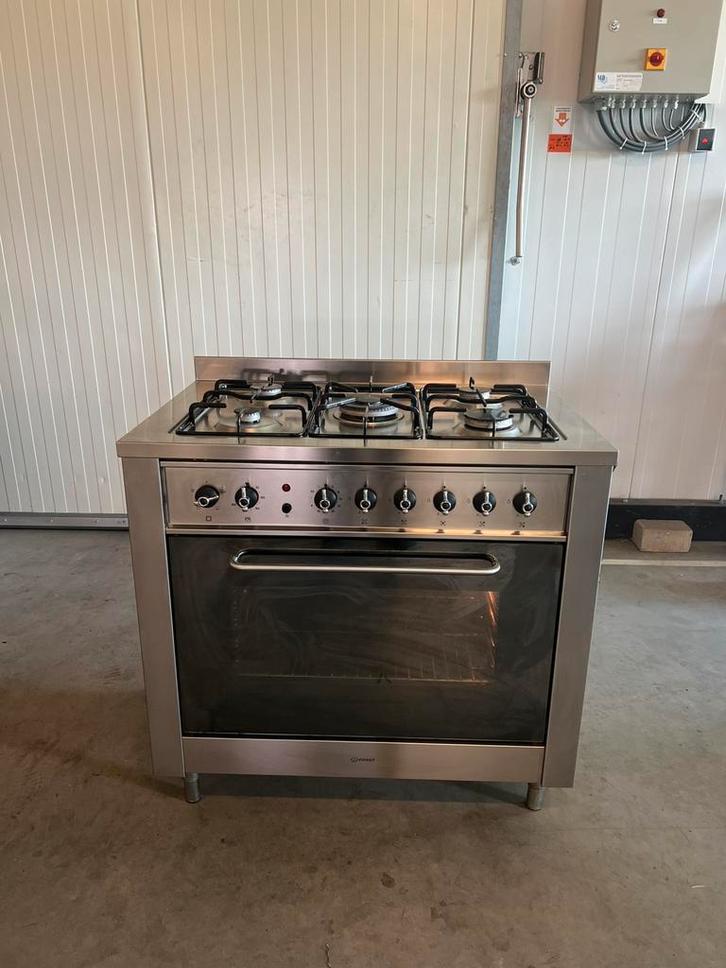 Prachtige gasfornuis 5 pits, Witgoed en Apparatuur, Fornuizen, Zo goed als nieuw, Vrijstaand, Gas, 4 kookzones, 60 cm of meer