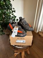 Yeezy 350 V2. Maat 46, Ophalen of Verzenden, Nieuw