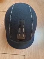 Paardrijcap €10,- stof maat 56-58, Ophalen of Verzenden, Gebruikt, Cap