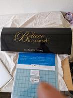 Silhouette cameo 3 inclusief apple Macbook Air, Hobby en Vrije tijd, Knutselen, Ophalen of Verzenden, Gebruikt, Gereedschap of Toebehoren