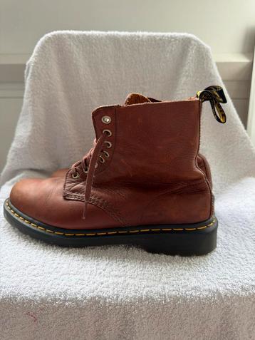 Dr. Martens Boots - Maat 42 - Zo goed als nieuw beschikbaar voor biedingen