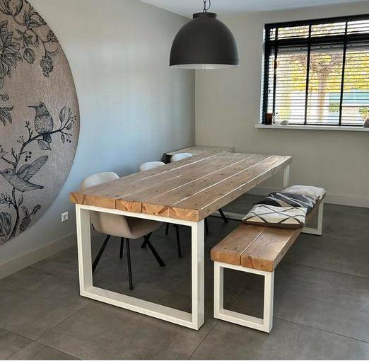 Gave eikenhouten eettafel en eetbank., Huis en Inrichting, Tafels | Eettafels, Zo goed als nieuw, 200 cm of meer, 200 cm of meer