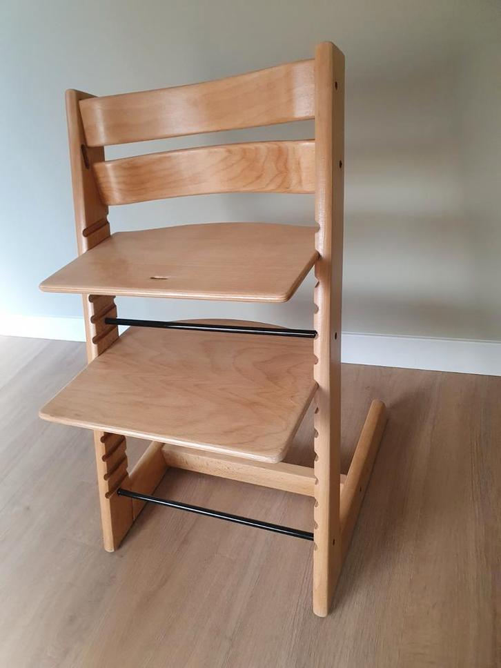 Gezocht: op te knappen stokke tripp trapp stoelen, Kinderen en Baby's, Kinderstoelen, Gebruikt, Meegroeistoel, Ophalen