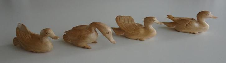 4 Vintage Eenden Beelden van Houtsnijwerk, Antiek en Kunst, Kunst | Beelden en Houtsnijwerken, Ophalen