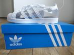 Mooie transparante adidas sneakers., Adidas, Wit, Nieuw, Ophalen of Verzenden