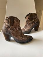 Bruine leren enkellaarsjes slangenprint, Ophalen of Verzenden, Zo goed als nieuw, Bruin, Lage of Enkellaarzen