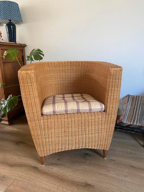 Rotan Fauteuil - Zo Goed Als Nieuw, Huis en Inrichting, Fauteuils, Zo goed als nieuw, Riet of Rotan, 75 tot 100 cm, Minder dan 75 cm