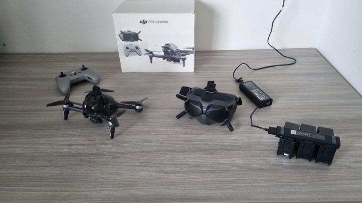 DJI FPV Drone  met fly more combo accu pakket, Audio, Tv en Foto, Drones, Zo goed als nieuw, Ophalen