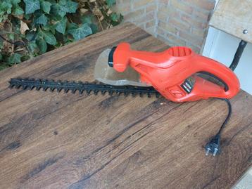 Black & Decker Heggenschaar - 420W beschikbaar voor biedingen