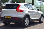 Volvo XC40 T2 129pk Aut. Momentum Core | Navigation Tech | A, Gebruikt, Euro 6, 129 pk, Wit