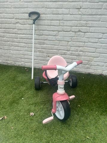 Driewieler roze beschikbaar voor biedingen
