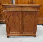 Sfeervol antiek Hollands kastje., Ophalen