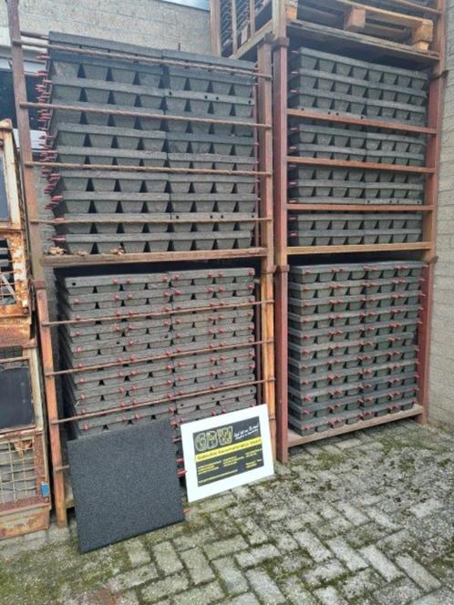 rubber tegels 50x50 cm, 9,5 en 7,5 cm dik, kliksysteem., Tuin en Terras, Terrasdelen en Vlonders, Gebruikt, Overige materialen
