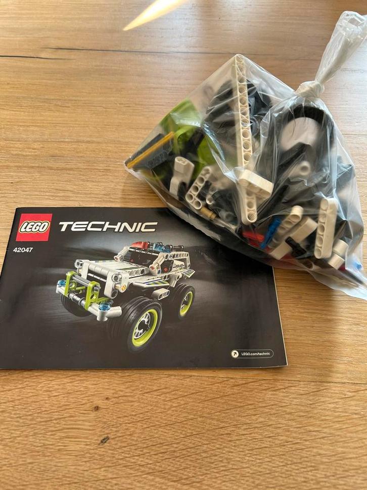 Lego Technic 42047 Politie onderscheppingsvoertuig, Kinderen en Baby's, Speelgoed | Duplo en Lego, Gebruikt, Lego, Complete set