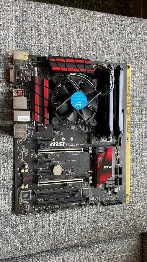 Moederboard met i7 7700 32 mb ram, Computers en Software, Desktop Pc's, Zo goed als nieuw, 4 Ghz of meer, 32 GB, Gaming, Ophalen of Verzenden