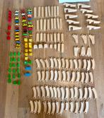 136-delige houten treinbaan + treinen, bruggen, huizen,bomen, Ophalen, Zo goed als nieuw