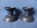 Paar lage mat zwarte aardewerk kandelaars Flora Gouda. Mint, Antiek en Kunst, Ophalen of Verzenden