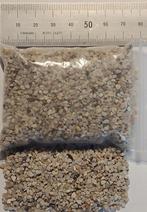 Fijn grint / grind t.b.v. tuin paadjes bij poppenhuis 60 gr., Verzamelen, Poppenhuizen en Toebehoren, Ophalen, Nieuw, Overige typen