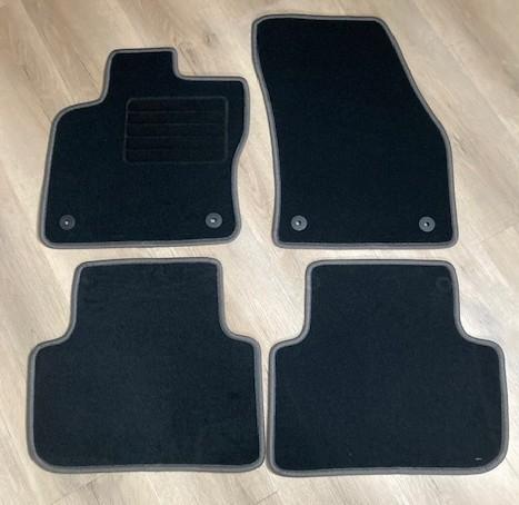 Mattenset voor een Volkswagen Tiguan type AD1, Auto-onderdelen, Interieur en Bekleding, Volkswagen, Nieuw, Ophalen of Verzenden