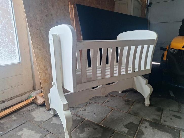 Vintage Houten Wiegje, Kinderen en Baby's, Babywiegjes en Ledikanten, Gebruikt, Wieg, Ophalen